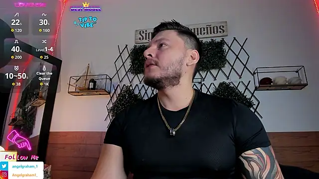 Snapshot of Angelgraham_1 chatting on 02-17-26, 04:57 Angelgraham 1 online show from 02-17-26, 04:57