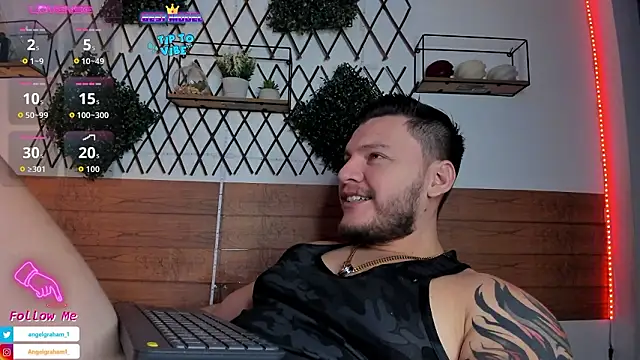 Snapshot of Angelgraham_1 chatting on 03-12-26, 06:03 Angelgraham 1 online show from 03-12-26, 06:03