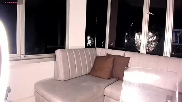 Megan Lim online show from 01-20-25, 10:40