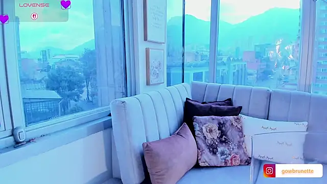 Megan Lim online show from 02-09-25, 01:46