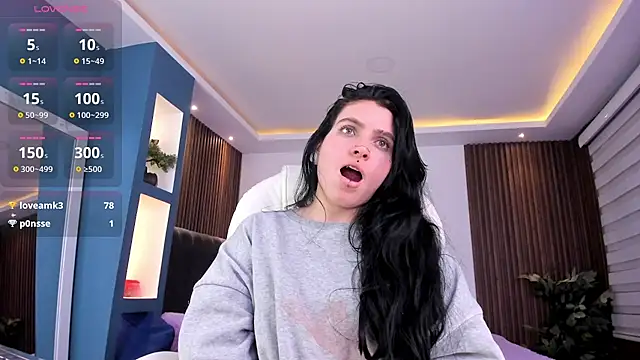 Snapshot of Lucy_Smith2 chatting on 02-07-25, 07:07 Lucy Smith2 online show from 02-07-25, 07:07