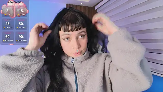 Snapshot of Lucy_Smith2 chatting on 09-30-25, 07:52 Lucy Smith2 online show from 09-30-25, 07:52