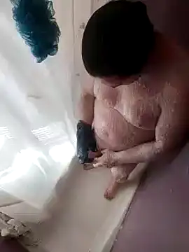 Boo-boo kittyfux online show from 02-25-25, 07:47