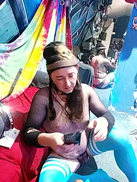 Boo-boo kittyfux online show from 10-17-25, 02:08