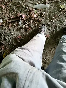 Snapshot of SurjS9 chatting on 09-28-25, 09:36 SurjS9 online show from 09-28-25, 09:36