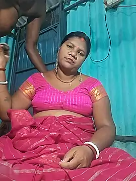 Snapshot of pujavinod chatting on 02-15-25, 04:34 pujavinod online show from 02-15-25, 04:34