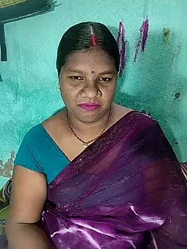 Snapshot of pujavinod chatting on 10-19-25, 05:57 pujavinod online show from 10-19-25, 05:57