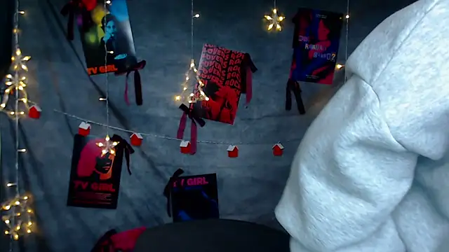 MademoiselleCl online show from 12-16-25, 07:24