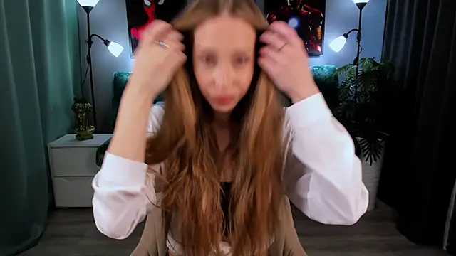 Snapshot of AlexaHarmon chatting on 11-24-25, 06:24 AlexaHarmon online show from 11-24-25, 06:24