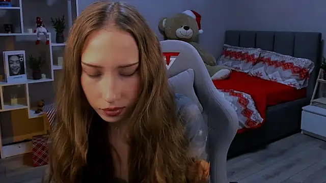 Snapshot of AlexaHarmon chatting on 12-04-25, 06:34 AlexaHarmon online show from 12-04-25, 06:34