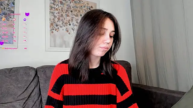 Snapshot of GillianDowdey chatting on 01-28-25, 04:39 GillianDowdey online show from 01-28-25, 04:39