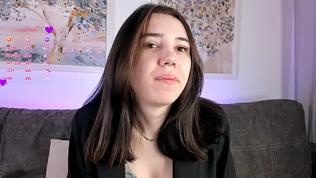 Snapshot of GillianDowdey chatting on 02-04-25, 01:45 GillianDowdey online show from 02-04-25, 01:45