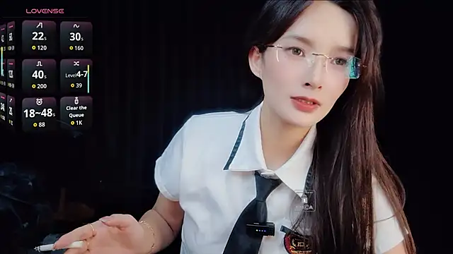 Snapshot of Youth3_ chatting on 09-11-25, 04:07 Youth3 online show from 09-11-25, 04:07