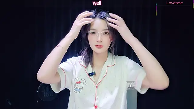 Snapshot of Youth3_ chatting on 10-26-25, 05:08 Youth3 online show from 10-26-25, 05:08