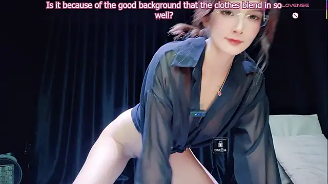 Snapshot of Youth3_ chatting on 11-11-25, 02:50 Youth3 online show from 11-11-25, 02:50