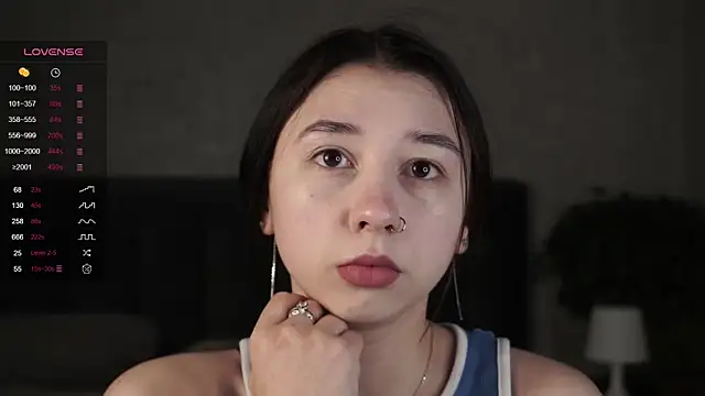 Snapshot of AislyEmbury chatting on 03-05-25, 07:38 AislyEmbury online show from 03-05-25, 07:38