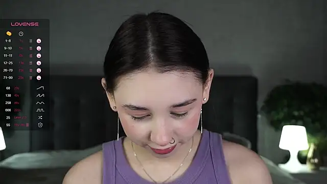 Snapshot of AislyEmbury chatting on 03-08-25, 07:20 AislyEmbury online show from 03-08-25, 07:20