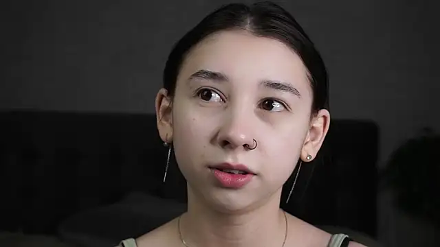 Snapshot of AislyEmbury chatting on 03-15-25, 08:43 AislyEmbury online show from 03-15-25, 08:43