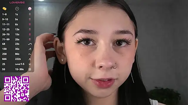 Snapshot of AislyEmbury chatting on 10-31-25, 05:30 AislyEmbury online show from 10-31-25, 05:30