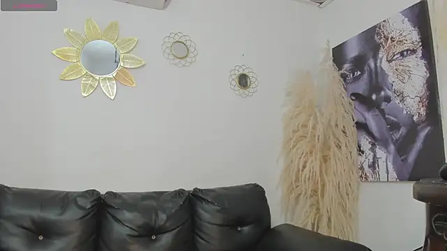 estephany doll online show from 09-20-25, 09:38