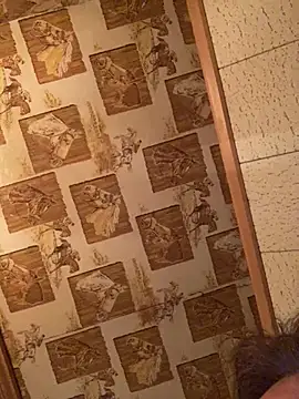 Tonybaloney1972 online show from 12-20-24, 05:04