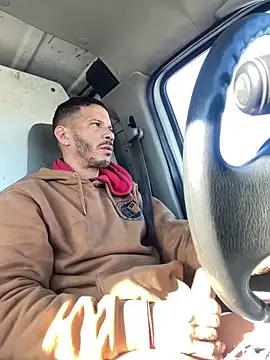 Chico Bellaco online show from 03-10-25, 01:54