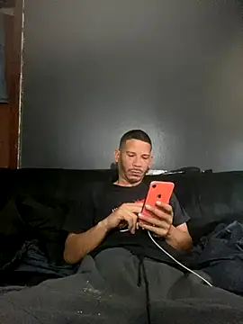 Chico Bellaco online show from 11-15-25, 03:30