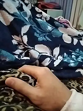 Snapshot of indian___fucker chatting on 11-21-25, 07:12 indian fucker online show from 11-21-25, 07:12