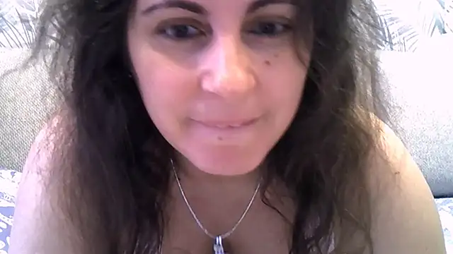 ShelaDiass online show from 11-23-25, 05:07