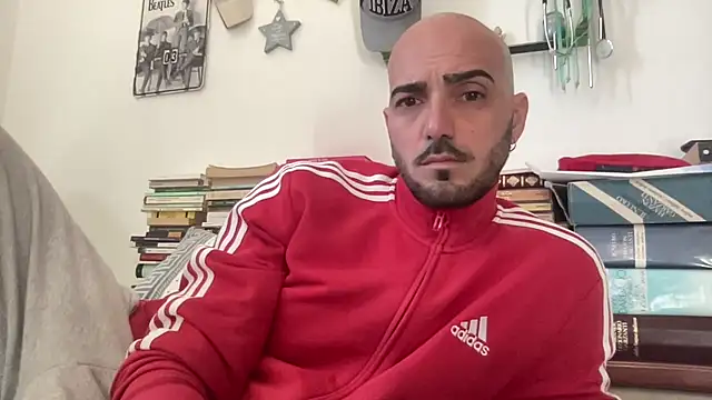 Snapshot of alessandromori91 chatting on 05-17-26, 04:03 alessandromori91 online show from 05-17-26, 04:03