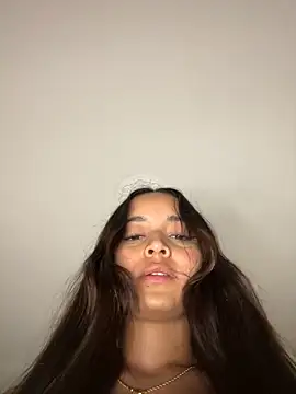 MollySanders    online show from 01-09-25, 04:30