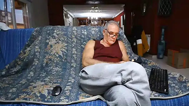 maduroguapo online show from 12-16-24, 05:11