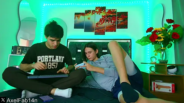 Alex and Fabian online show from 02-19-25, 07:05