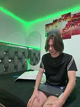 Alex and Fabian online show from 03-21-26, 03:44