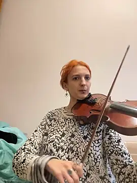 Snapshot of IngridMayer chatting on 12-11-24, 01:17 IngridMayer online show from 12-11-24, 01:17