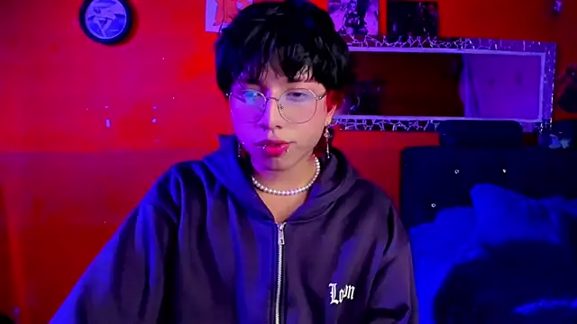 Snapshot of AnggelONfiree chatting on 02-22-25, 05:12 AnggelONfiree online show from 02-22-25, 05:12