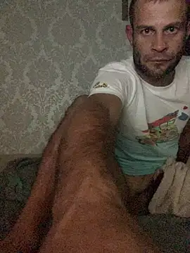 Snapshot of Zbochunec chatting on 10-27-25, 12:04 Zbochunec online show from 10-27-25, 12:04