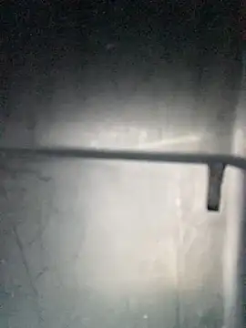 Snapshot of Zbochunec chatting on 11-09-25, 01:31 Zbochunec online show from 11-09-25, 01:31