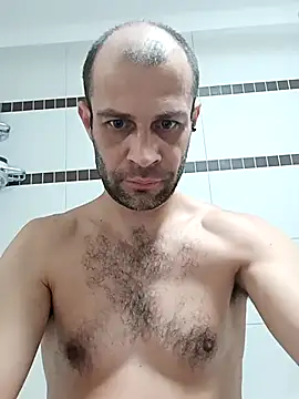 Snapshot of Zbochunec chatting on 02-24-26, 01:47 Zbochunec online show from 02-24-26, 01:47