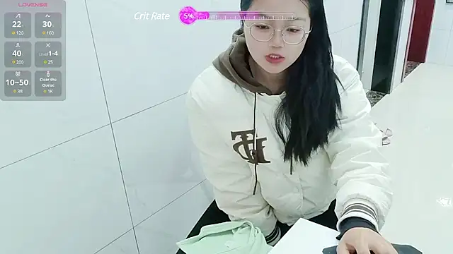 Snapshot of luoxuwen chatting on 02-10-25, 02:19 luoxuwen online show from 02-10-25, 02:19