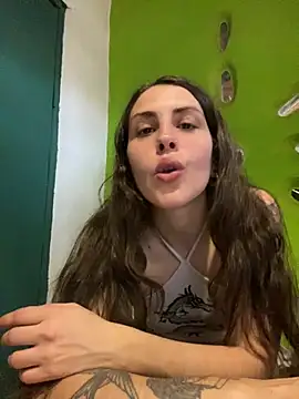 Snapshot of isadelasestrellas chatting on 07-15-26, 12:10 isadelasestrellas online show from 07-15-26, 12:10