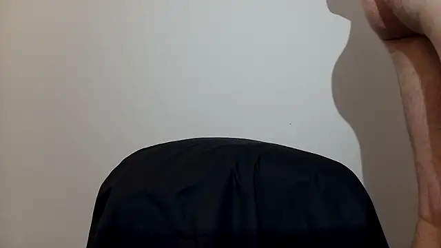 VariantHalf93 online show from 09-08-25, 06:18