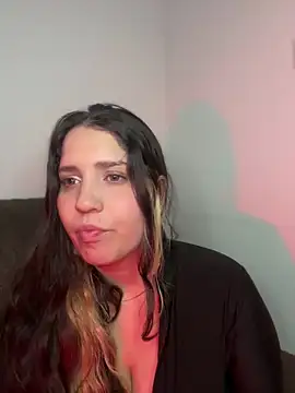 Snapshot of valentina_jonnes1 chatting on 05-14-26, 05:14 valentina jonnes1 online show from 05-14-26, 05:14