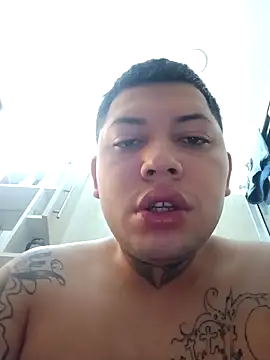 HotBoyJB2000 online show from 02-03-25, 02:45