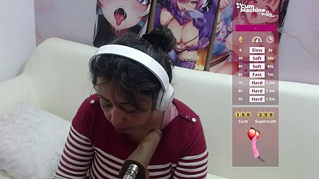 Snapshot of Drool_Sucker chatting on 07-12-26, 12:29 Drool Sucker online show from 07-12-26, 12:29