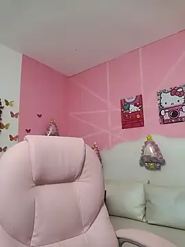 Snapshot of TwerkingAss chatting on 12-24-24, 03:27 TwerkingAss online show from 12-24-24, 03:27