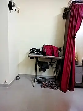 PayalSharmahot143 online show from 09-11-25, 01:49