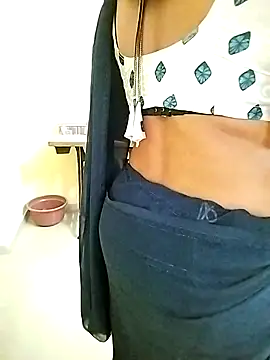 PayalSharmahot143 online show from 09-13-25, 02:11