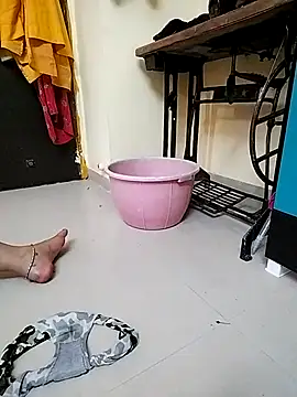 PayalSharmahot143 online show from 10-22-25, 02:23