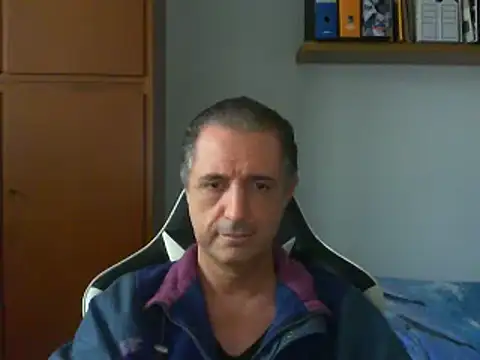 lliuk70mi online show from 02-09-25, 02:07